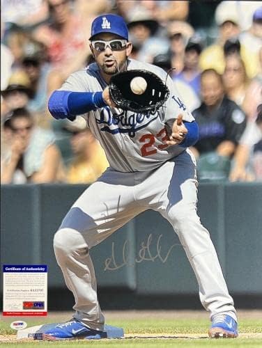 Адриан Гонсалес Лос Анджелис Доджърс, Подписано Снимка 16x20 PSA 6A53797 - Снимки на MLB с автограф