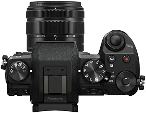 Беззеркальная фотоапарат Panasonic Lumix G7 с обективи 14-42 мм и 45-150 мм (черен) - Led осветление за видео + Микрофон + Високоскоростна