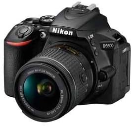 Цифров slr фотоапарат Nikon 1576 D5600 формат DX с VR-обектив AF-P DX NIKKOR 18-55 mm f / 3,5-5,6 G, черен (обновена)