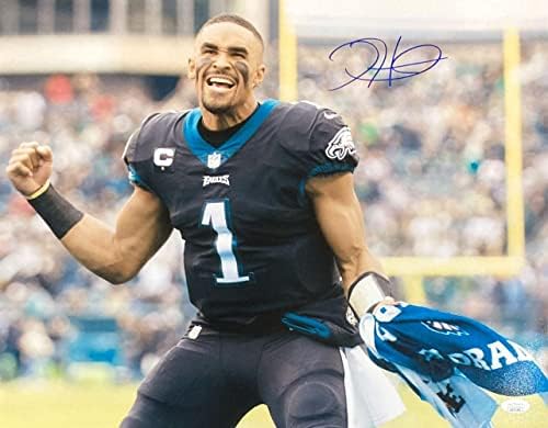 Джален Хертс Подписа Снимка с Повдигнати юмрук 16x20 Филаделфия Игълс JSA - Снимки NFL с автограф