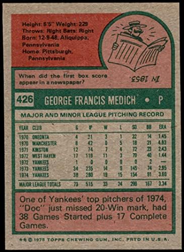1975 Topps 426 Д-р по медицина на Ню Йорк Янкис (Бейзболна картичка) Ню Йорк Янкис