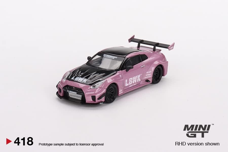 Умален модел на кола в реален размер, която е съвместима с Nissan GT 35GT-RR-Версия 2 на Pink Passion Limited Edition -LB-Silhouette Works 1/64, Направени под натиска на Модел на превозното средство