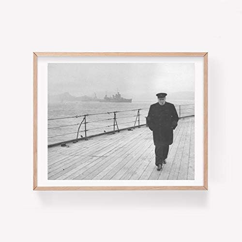 БЕЗКРАЙНИ СНИМКИ на 1941 г. Снимка: Завръщането на министър-председателя на Атлантика, Уинстън Чърчил
