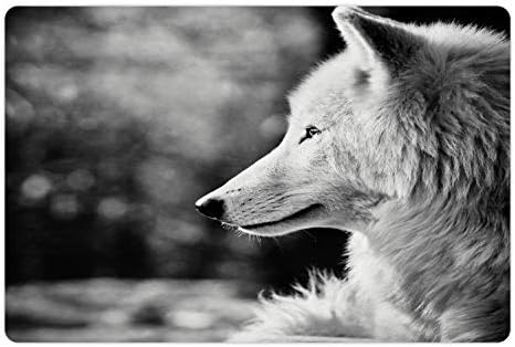 Подложка за домашни любимци Ambesonne Wolf за храна и вода, Портрет на Животното в профил на природата, Фотография Хищник в дивата природа в Оттенъците на Сивото, Правоъгъ