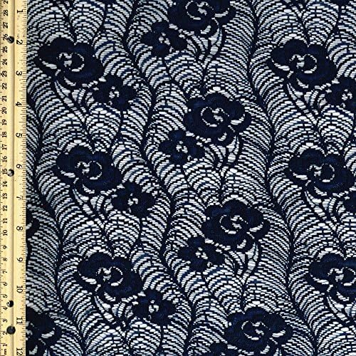 Лейси кърпа от естествен памук с ботаническата модел в тъмно синьо - 1 ярд