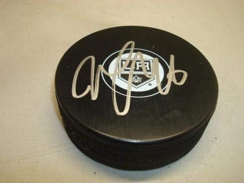Джейк Маззин подписа Хокей шайба Лос Анджелис Кингс с автограф 1А - Autograph NHL Pucks