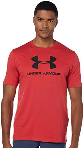 Мъжка тениска с логото на Under Armour е в Спортен стил с къс ръкав