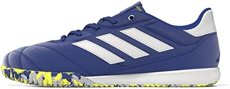 Начало обувки adidas Copa Gloro