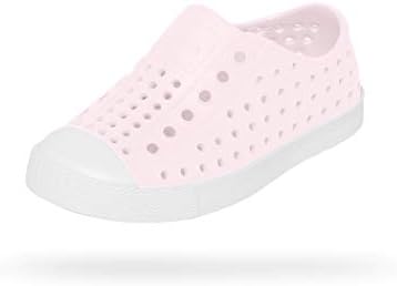 Native Обувки, Джеферсън, Леки маратонки за възрастни, Млечно розово /Бяло под формата на миди, 9 M за жени в САЩ / 7 М за мъже в САЩ