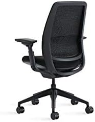 Офис стол Steelcase Series 2, графит рамка, женско биле Cogent Connect, твърди колела за секс